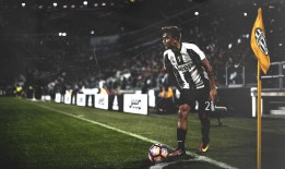 中国竞彩网：西海岸足球俱乐部四年实现四级跳跃成就冲超奇迹，新赛季以立足顶级联赛为首要目标