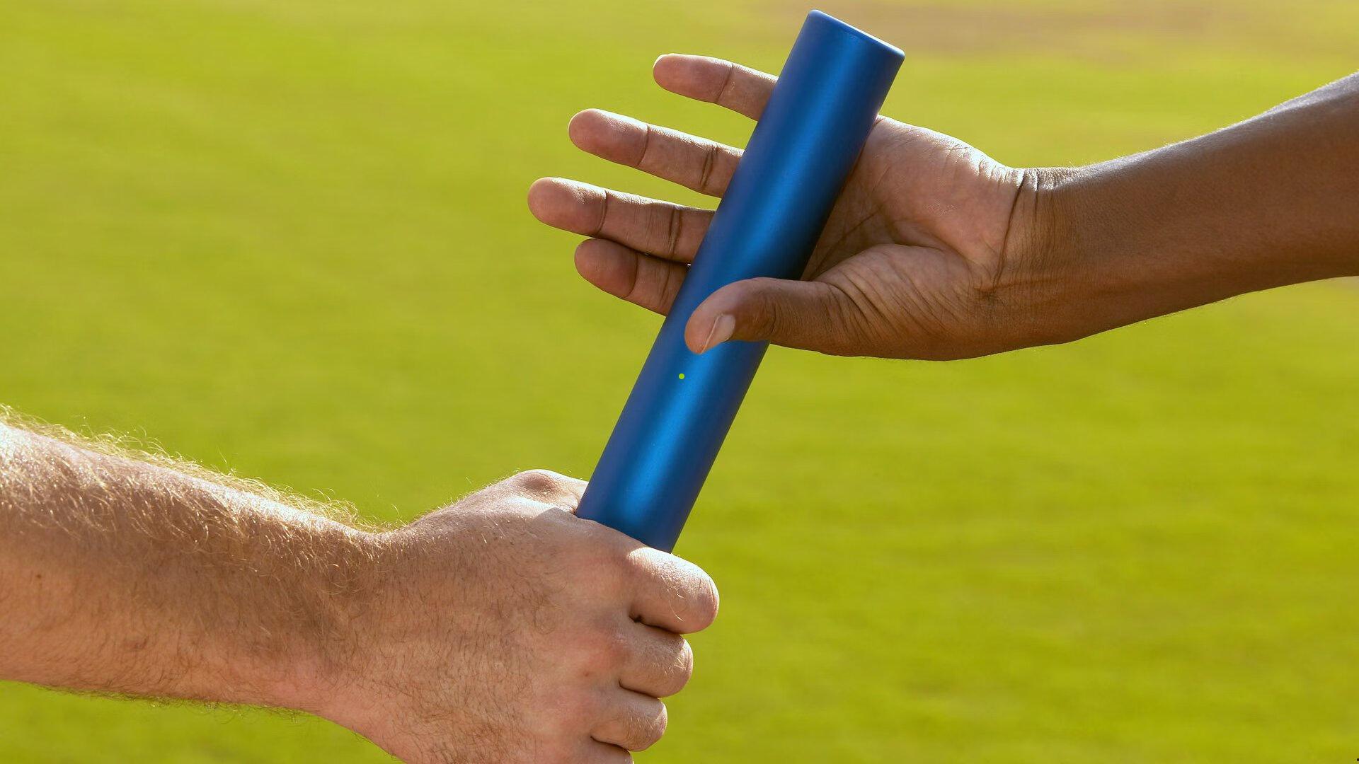 曲波给国足支招:合理分配体能 通过控球消耗对手