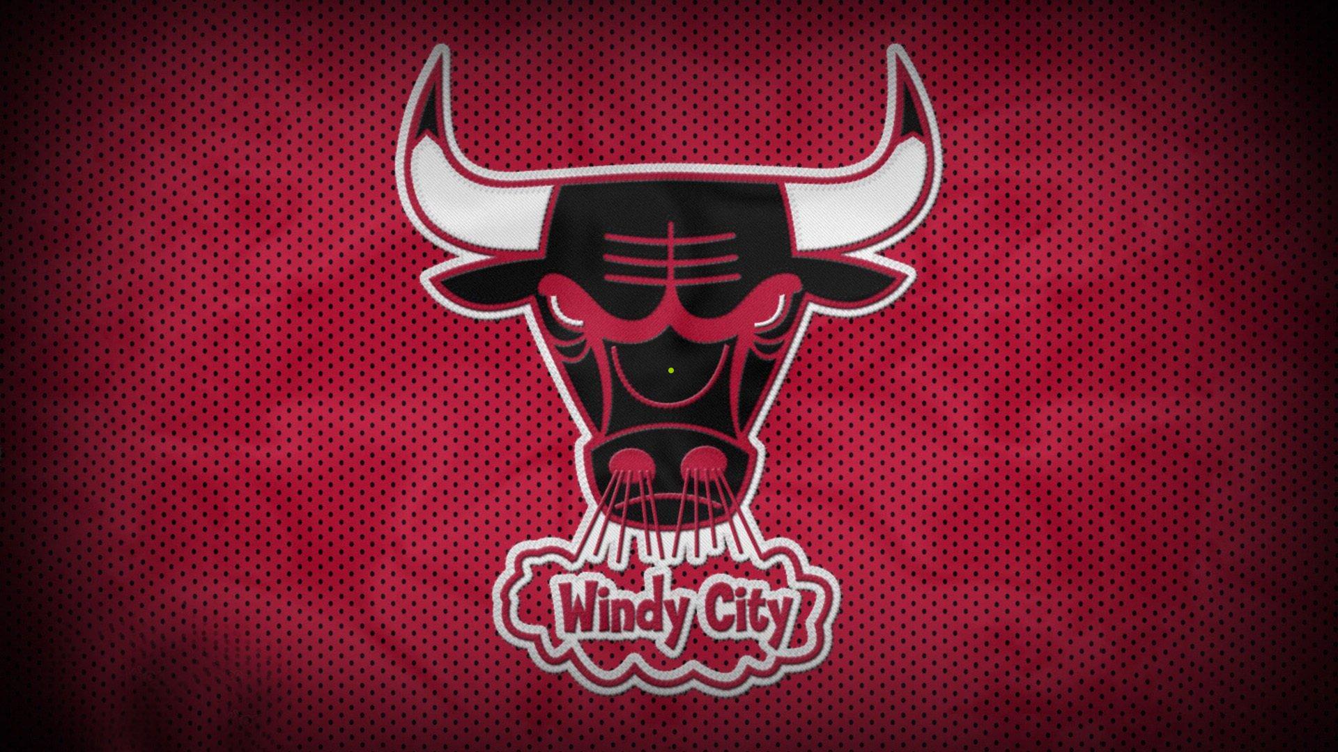 美记披露，勇士饱受伤病折磨，前20场八套首发显困境